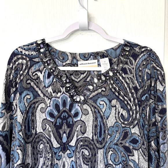 Alfred Dunner Wms 1X Blue Gray Jersey Knit Embellished Popover Tunic Blouse Glam - Picture 4 of 10